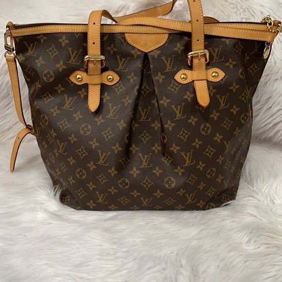 Louis Vuitton Monogram Palermo GM Shoulder Tote Bag - Discontinued, Authentic - Picture 2 of 16